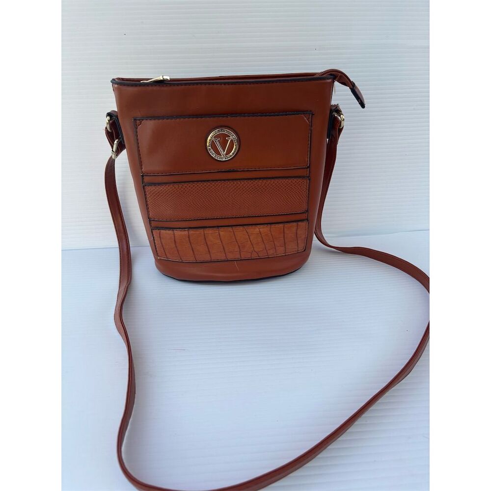 Vera Wang New York Women's Brown Crossbody Purse Adjustable Strap‎ Casual